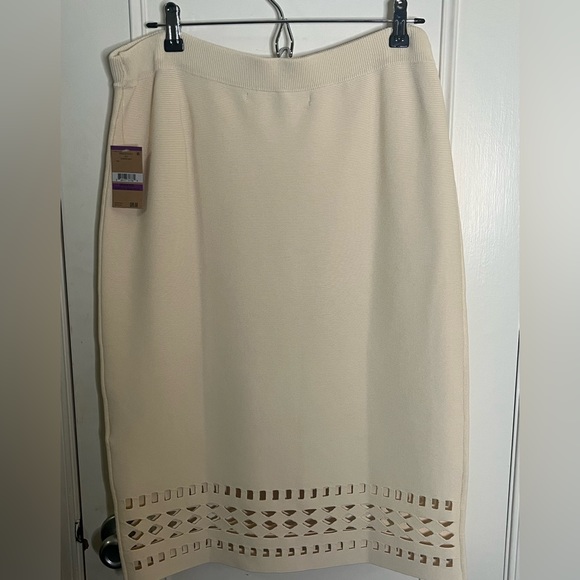 NWT - Rachel Roy Cream Skirt Set - Size XXL This is a rare find and a true ๐! - Picture 5 of 10
